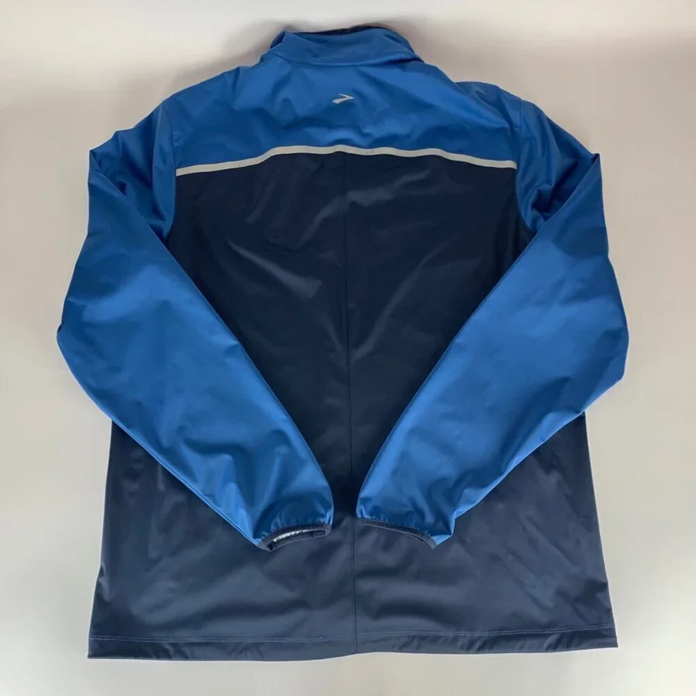 Brooks sale item